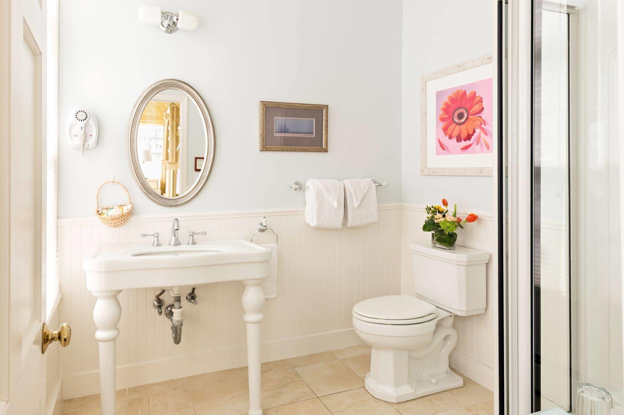 Brass Key Guesthouse Adults Only Provincetown Exterior photo