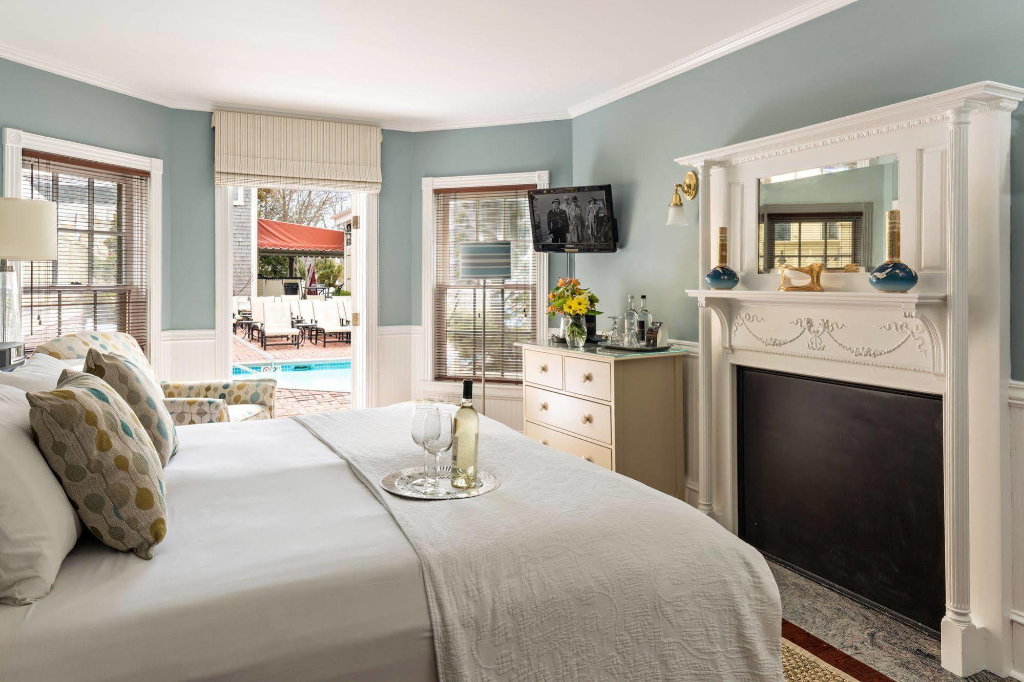 Brass Key Guesthouse Adults Only Provincetown Exterior photo